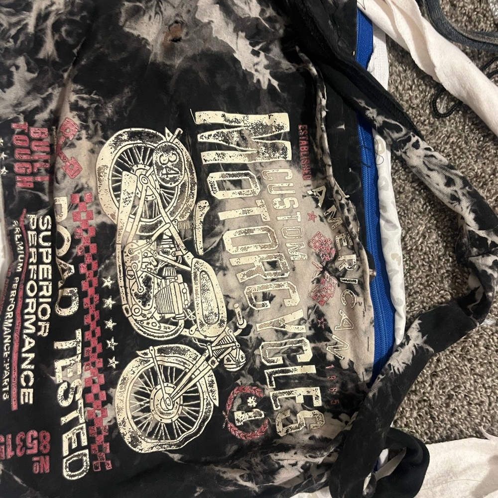 Homemade bag, took from old shirt to cute bag!
